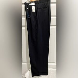 Men’s dress slacks 38x30 Black Joseph and Feiss